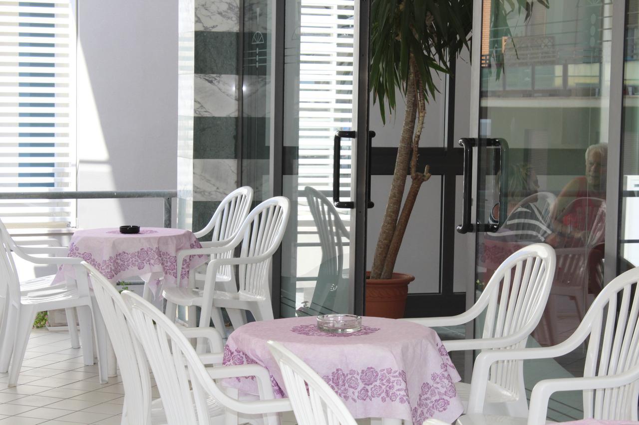 Hotel American Bellaria-Igea Marina Exterior foto